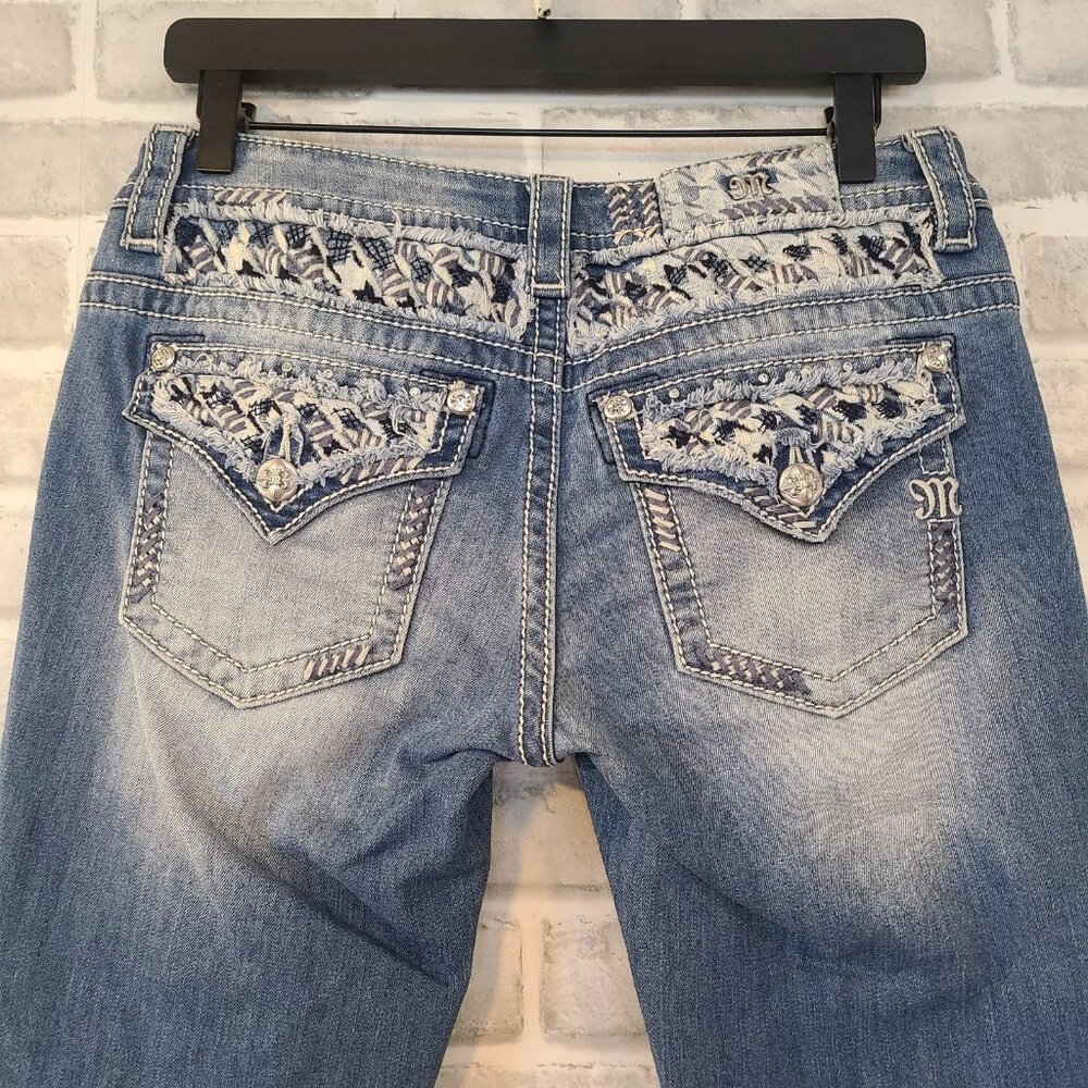 Miss Me Signature Slim Bootcut Denim Jeans Rhinestone Embroidered Embellished 28